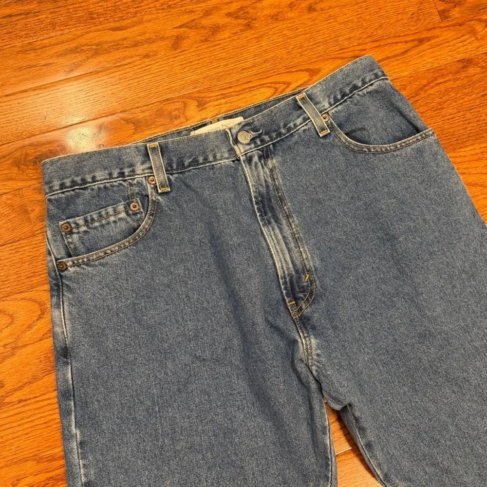 Levis tag says